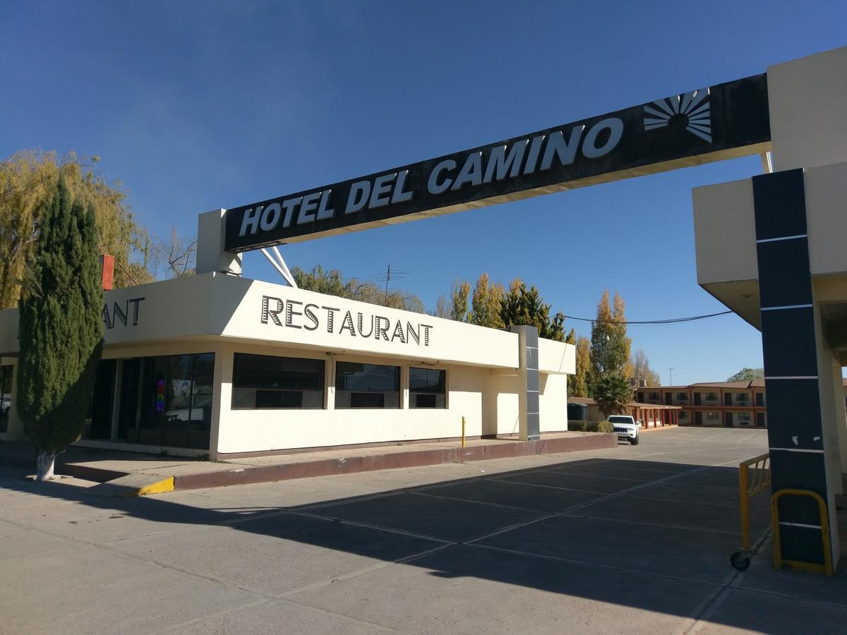 Hotel Del Camino Cuauhtémoc エクステリア 写真